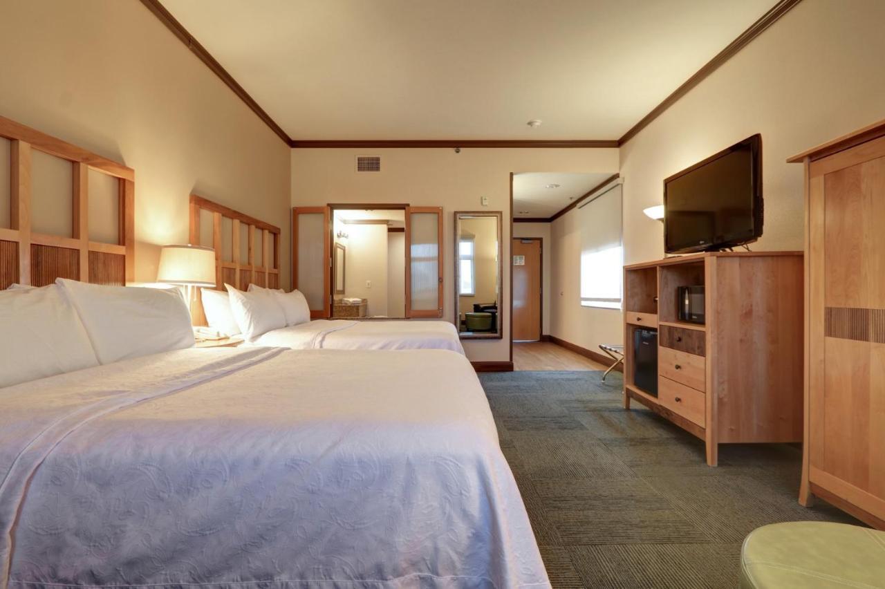 Dimond Center Hotel Anchorage Exterior foto